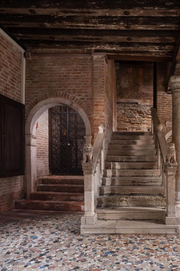 Palazzo Soranzo Noble Floor R&R Apartment Venesia Bagian luar foto